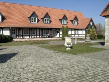 Am Stift 5, 38835 Hessen, Etagenwohnung